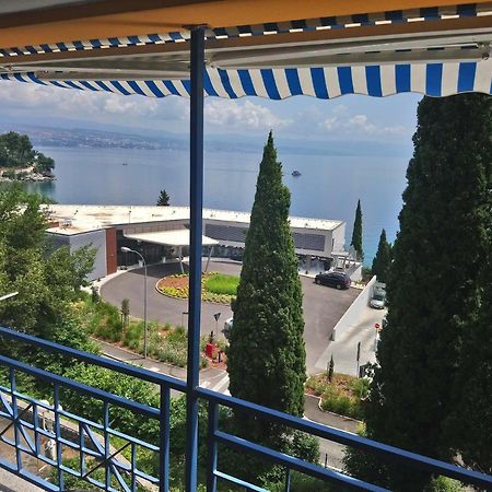 Apartments Alyssa Ičići المظهر الخارجي الصورة